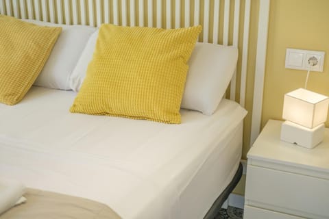 Marvellous Apt with a Large Private Terrace Apartment hotel in Valencia