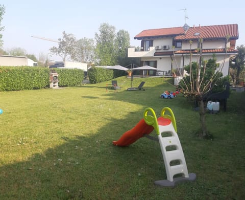 Il giardino di Pietro Bed and Breakfast in Monza
