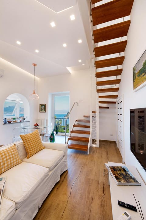 Maison Silvie House in Vico Equense