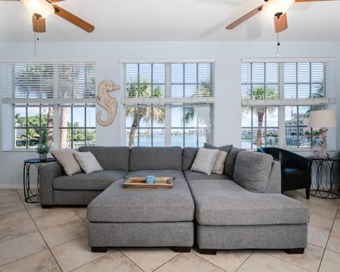 Beach Haven in South Clearwater Beach Apartment in Clearwater Beach