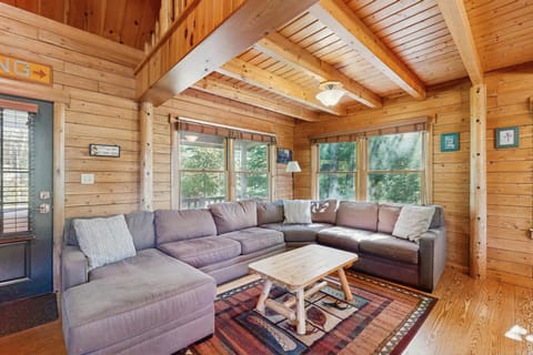 Prong Mountain House in Beaver Cove