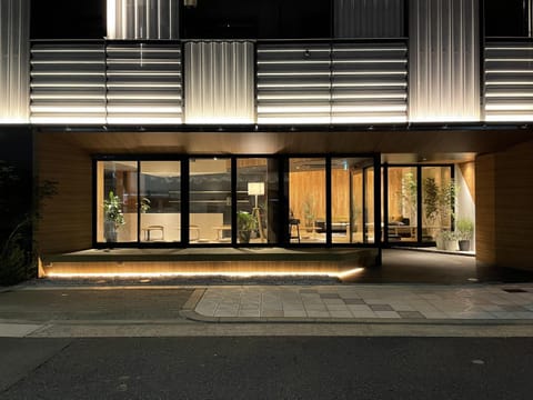 Property building, Facade/entrance