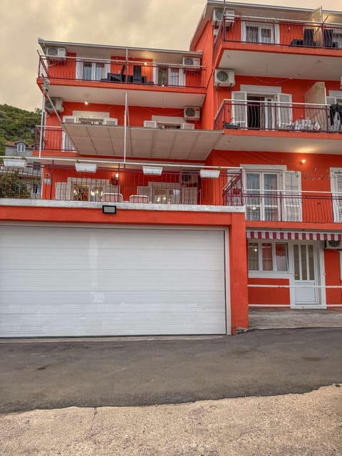 Apartmani Seaview Marić Apartment in Dubrovnik-Neretva County