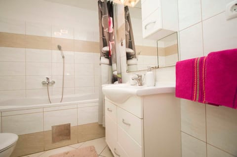 Apartmani Pašalić Apartment in Makarska