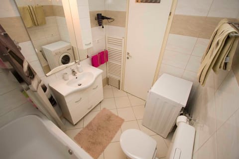 Apartmani Pašalić Apartment in Makarska