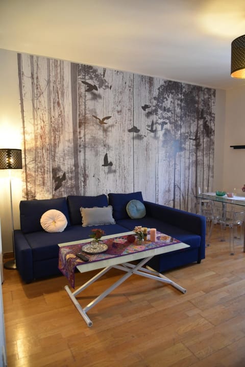 Disfruta, en la misma Plaza Mayor bonito y amplio Apartment in Centro