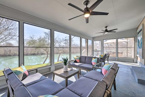 3 Mi to Dtwn! Riverfront Seguin Home with Sunroom House in Seguin