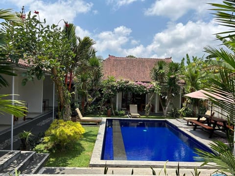 Pererenan nengah guest house Apartment in North Kuta