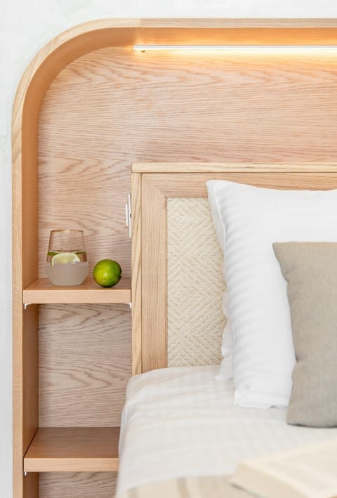 Esperanto Seafront suites Apartment in Agia Marina