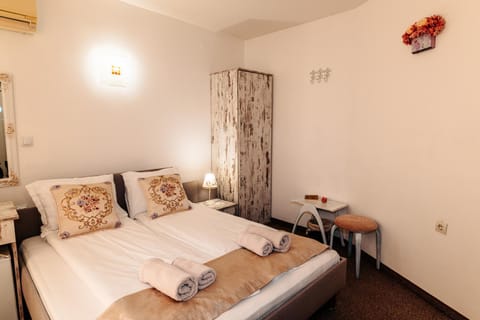 Hotel Kiev-FREE PARKING Hotel in Veliko Tarnovo