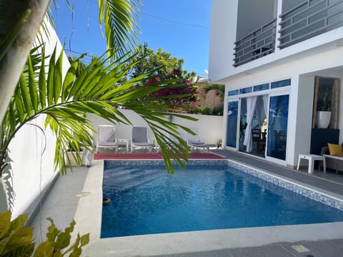 Pool view, Swimming pool