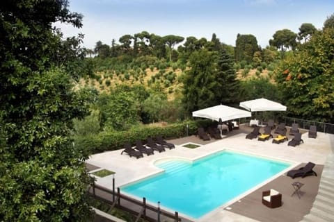Garden, Swimming pool
