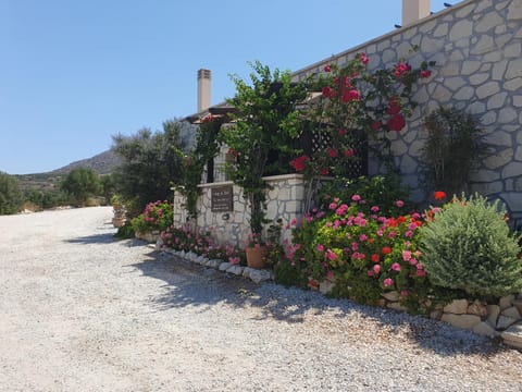 View (from property/room), Balcony/Terrace
