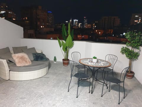 Patio, Night, View (from property/room), Balcony/Terrace, Seating area