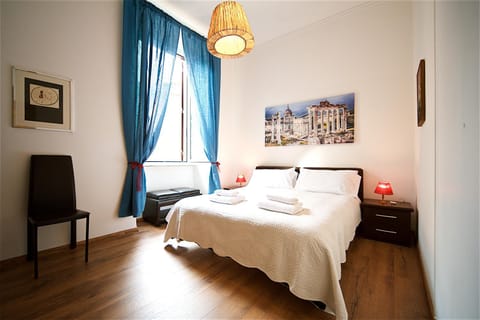 Other, Photo of the whole room, Decorative detail