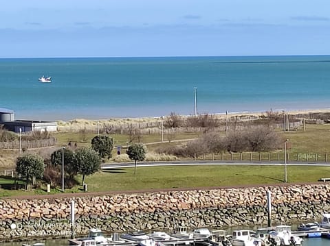 appartement belle vue Apartment in Courseulles-sur-Mer