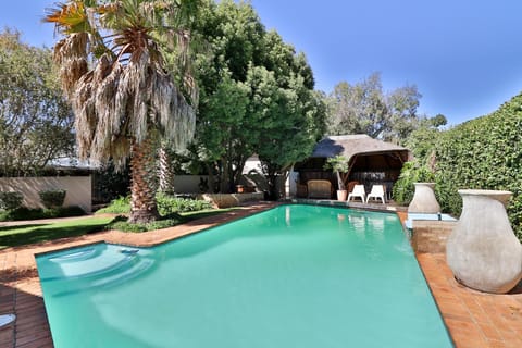 BBQ facilities, Swimming pool
