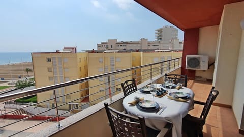 Balcony/Terrace, City view, Street view