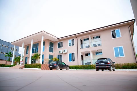 Property building, View (from property/room), Parking