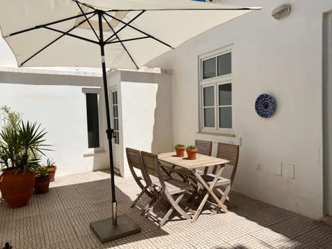 Patio, Balcony/Terrace