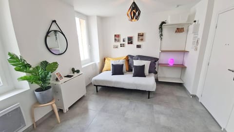 MaxBnb - Studio Cozy - Climatisé - WiFi Fibre - 10 min à pied Gare -3- Apartment in Toulon