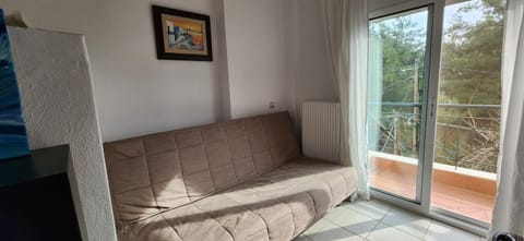 Pine Beach holiday home 2 bedrooms 50 meters to the beach House in Halkidiki