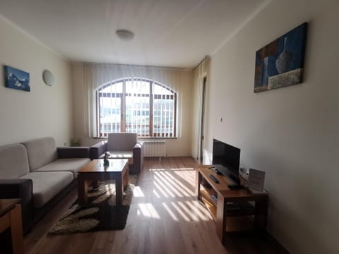 Sunny home by the lift in Bansko Apartment in Bansko