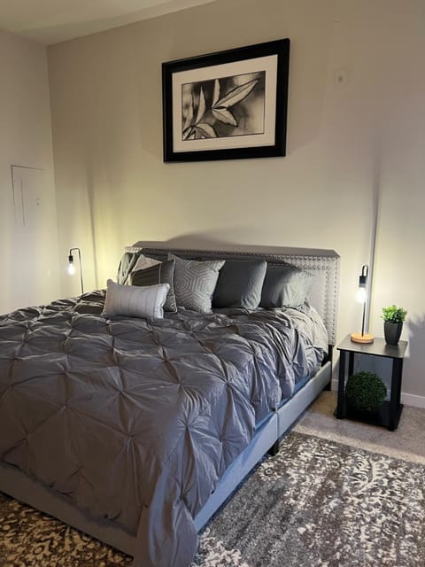 Bed, Bedroom