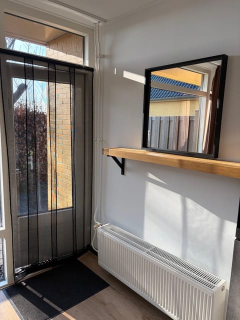 Facade/entrance, heating