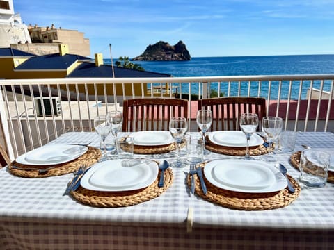 View (from property/room), View (from property/room), Balcony/Terrace, Balcony/Terrace, Photo of the whole room, Landmark view, Landmark view, Mountain view, Mountain view, Sea view, Sea view