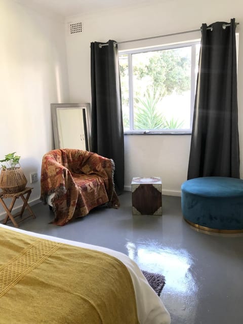 Bird Song Cottage - Table View Bed and Breakfast in Cape Town