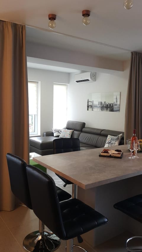 Charming apart with a big terrase and fireplace Apartment in Kotor Municipality