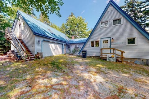 Property building, Day