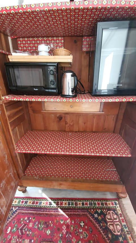 Une Suite au jardin Apartment in Normandy