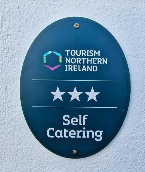 Panoramic Sea View Beach Apartment - Dunluce Park 6 Apartment in Portrush