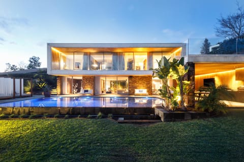 Garden, Other, Swimming pool, Family, hair dresser, towels, kitchen