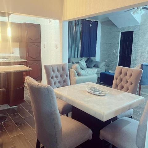 Lovely and warming 3 bed Apartment in Morelia