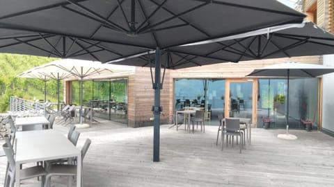 Property building, City view, Mountain view, Breakfast