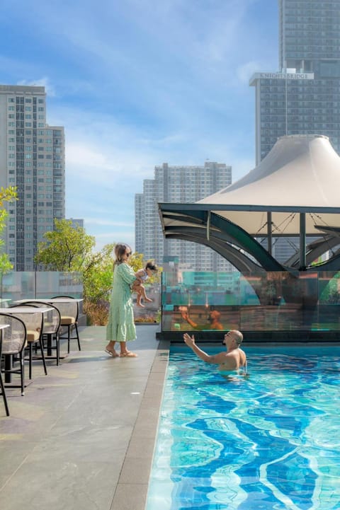 Pool view, Swimming pool