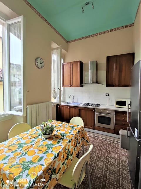 APPARTAMENTO LUNA ROSSA Apartment in Florence