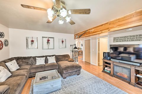 Kooskia Sanctuary with Patio, Fire Pit and Grill! House in Nez Perce