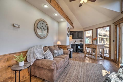 Shell Knob Guest House with Lake View, Fire Pit House in Shell Knob