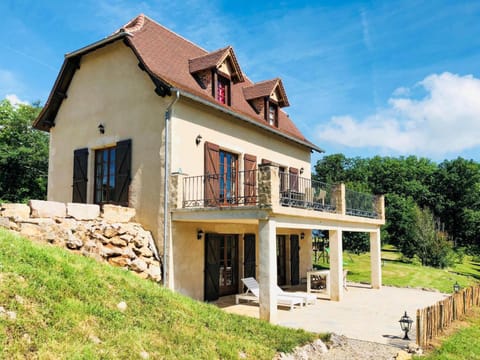 Property building, Summer