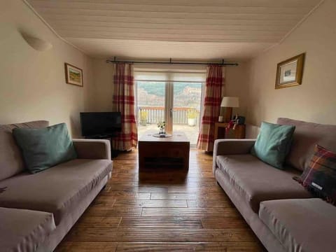 Viking Cottage House in Scotland