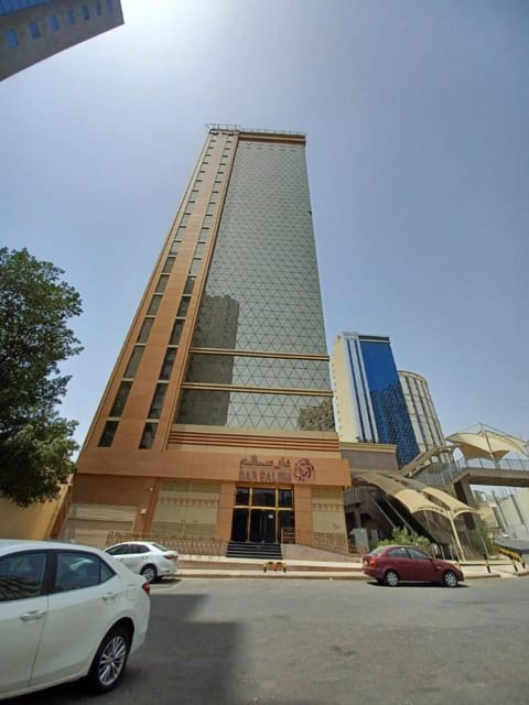 Property building, Neighbourhood
