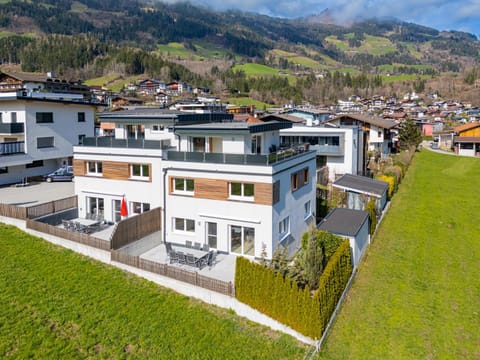 Property building, Neighbourhood, Natural landscape, Bird's eye view, City view, Mountain view