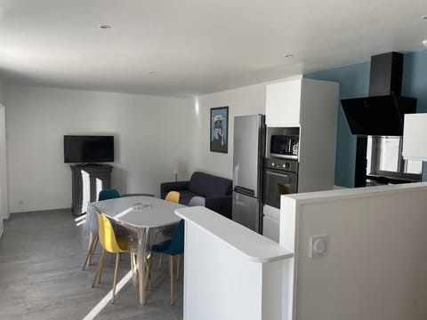 maison totalement rénovée 3 chambres au coeur du village House in Brittany