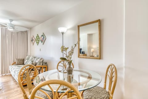 Ilikai 883 Hotel in Honolulu