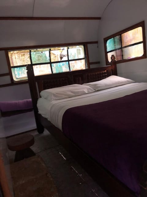 Cabana do Tarzan na Praia de Parati Mirim Nature lodge in State of Rio de Janeiro