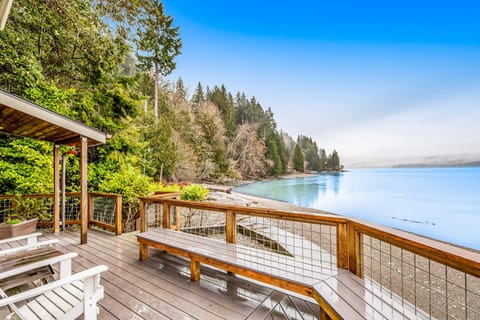 Tahuya Trees and Tides House in Hood Canal